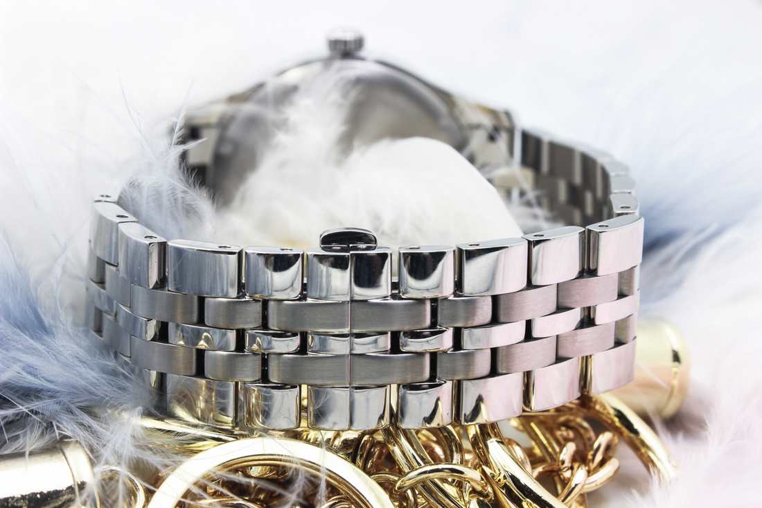 Đồng hồ chính hãng cao cấp