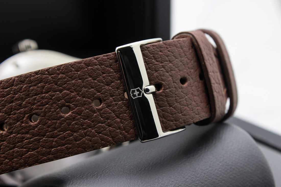 Đồng hồ chính hãng cao cấp