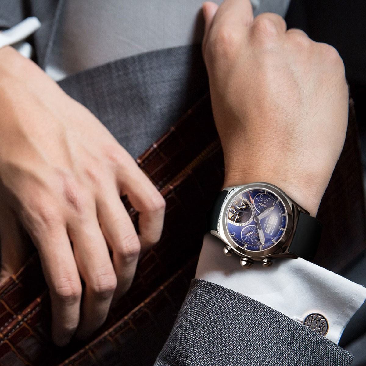 Đồng hồ chính hãng cao cấp