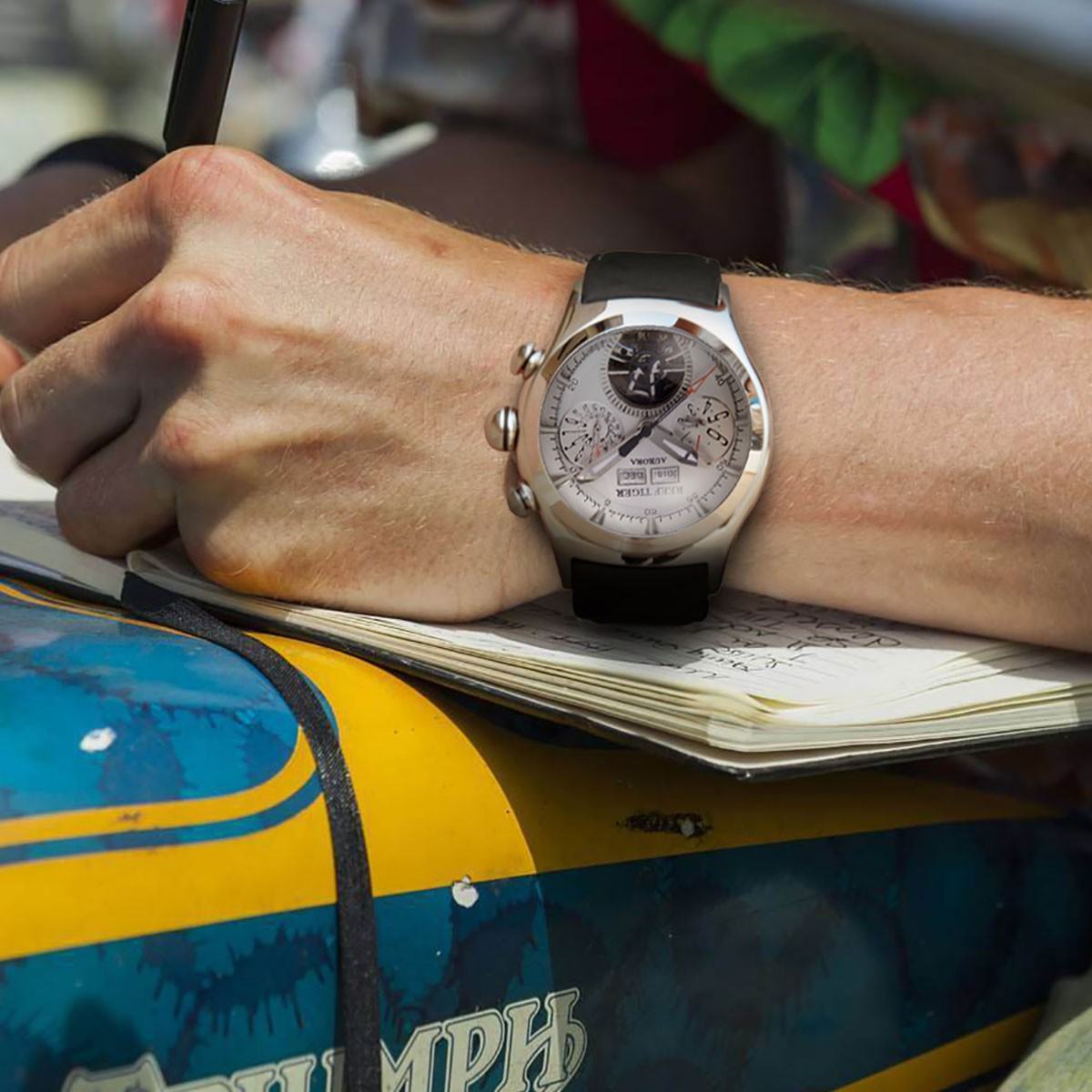 Đồng hồ chính hãng cao cấp