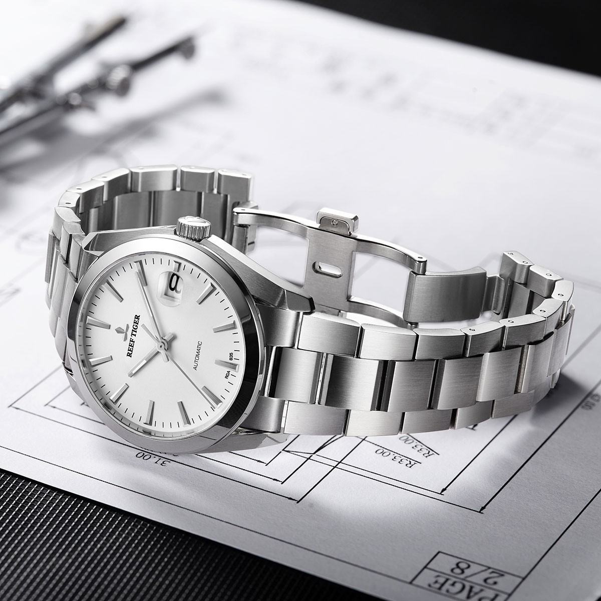 Đồng hồ chính hãng cao cấp