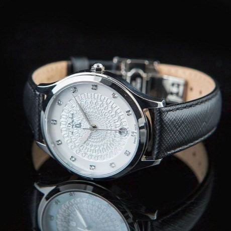 Đồng hồ chính hãng cao cấp