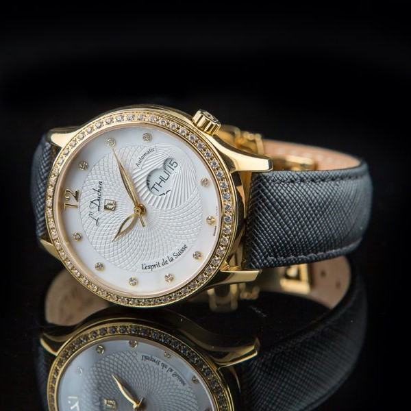 Đồng hồ chính hãng cao cấp