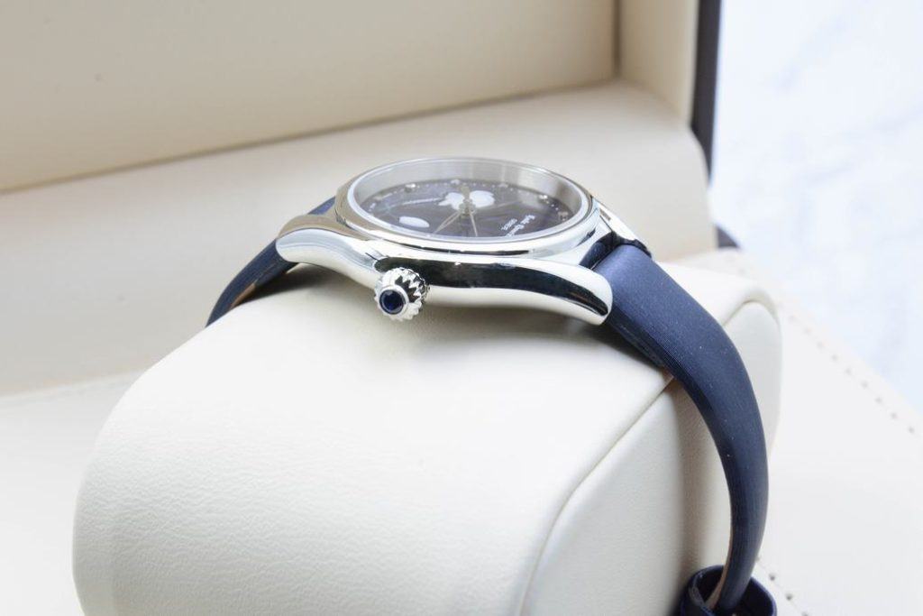 Đồng hồ chính hãng cao cấp