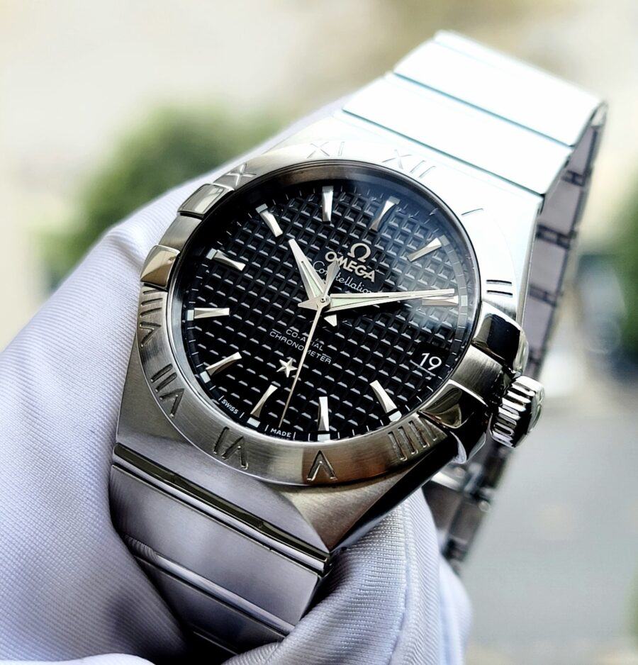 Đồng Hồ Omega Constellation Co-Axial Black Dial 123.10.38.21.01.002 - Cũ