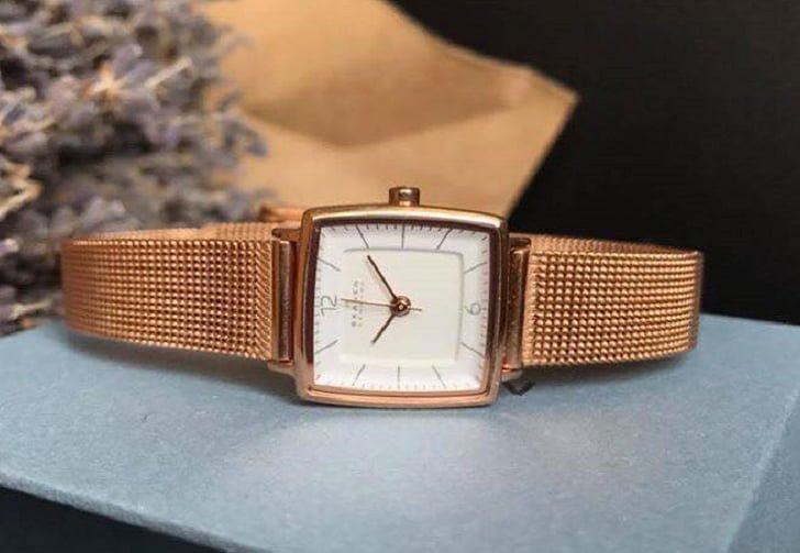 cách kiểm tra đồng hồ skagen chính hãng